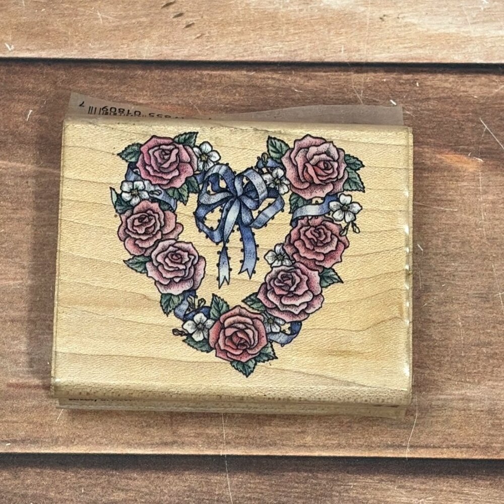RUBBER STAMPEDE A809E ROMANTIC WREATH WOOD MOUNTED RUBBER STAMP ROSE HEART BOW